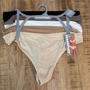 Essentials by Rene Rofe Women's flexible fit thongs nudes and black set of 5 NWT